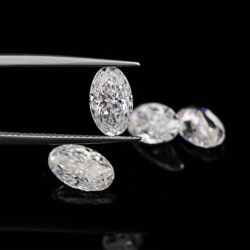Oval Cut Synthetic Moissanite Stone (0.5–2 CT) – VVS Clarity | GRA Certified