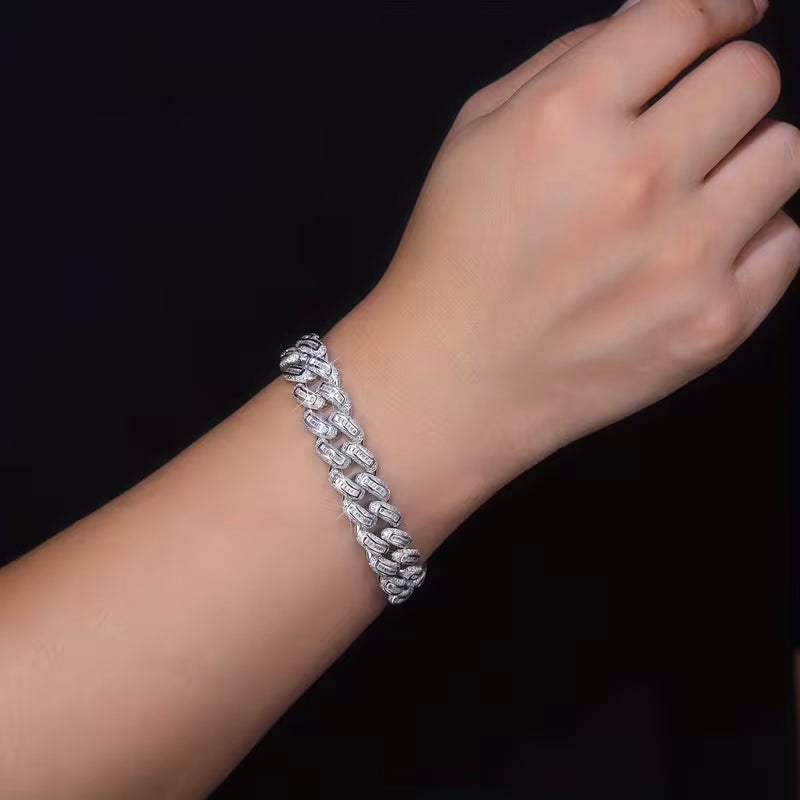 ASHGAN ÉCLAT – Moissanite Cuban Link Bracelet